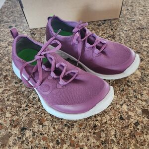 Oofos Women's OOmg Sport LS Low, plum, size 7